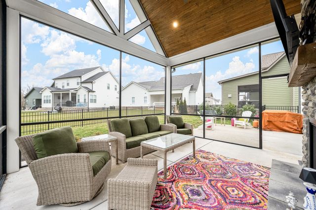 22 Driftwood Ct, Winchester, TN 37398