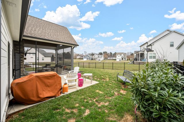 22 Driftwood Ct, Winchester, TN 37398