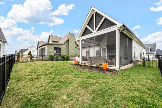 22 Driftwood Ct, Winchester, TN 37398