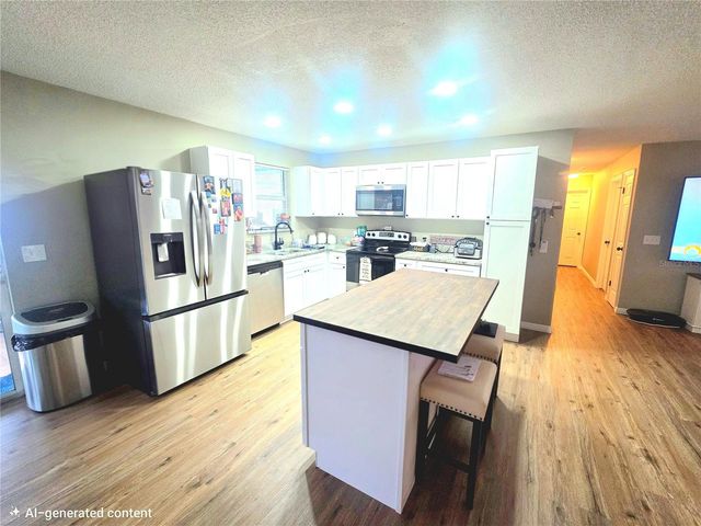 1380 EAGLE AVENUE E, Eagle Lake, FL 33839