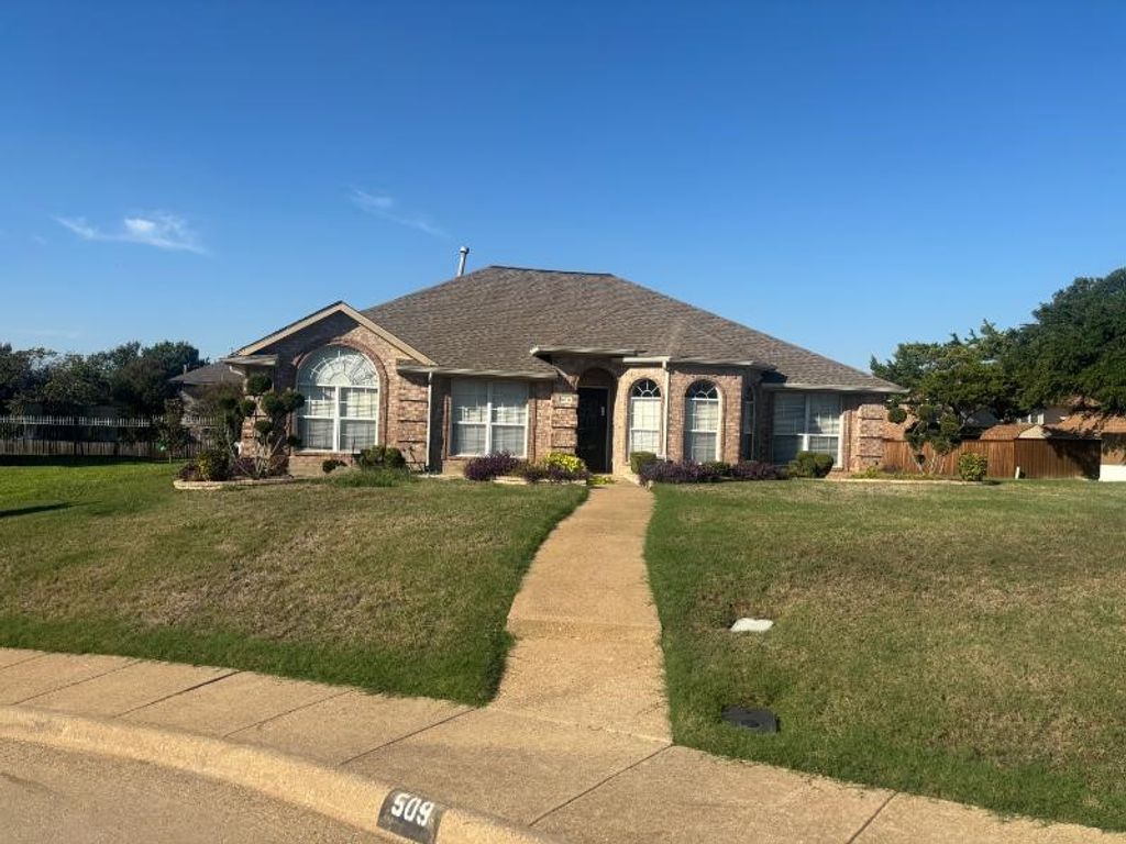509 Teresa Court, Desoto, TX 75115 — exterior