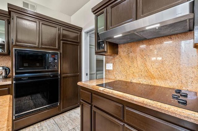 142 Lakeshore Drive, Rancho Mirage, CA 92270