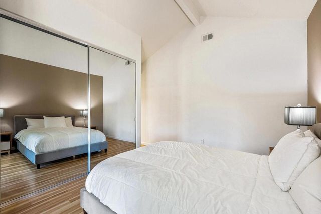 142 Lakeshore Drive, Rancho Mirage, CA 92270