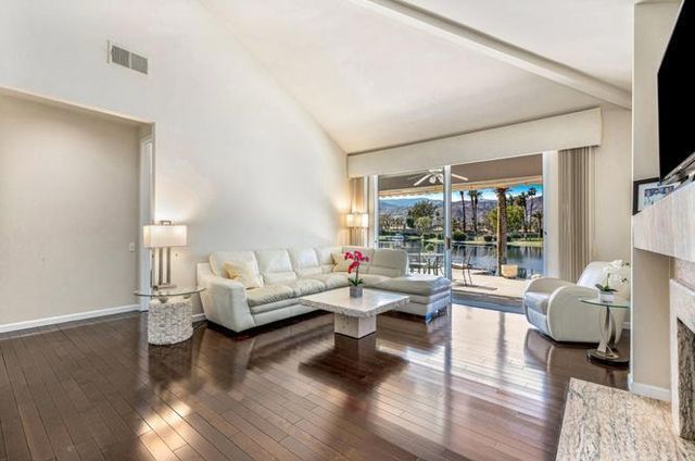 142 Lakeshore Drive, Rancho Mirage, CA 92270