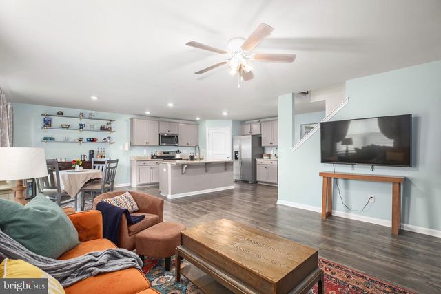 16041 GRANT CT, Bowling Green, VA 22427