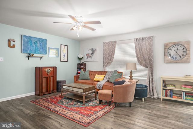 16041 GRANT CT, Bowling Green, VA 22427