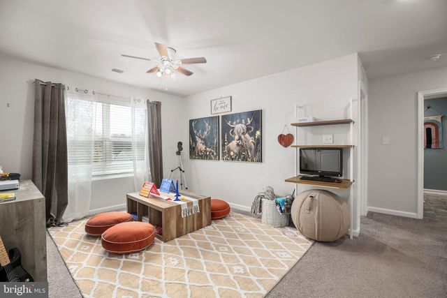 16041 GRANT CT, Bowling Green, VA 22427