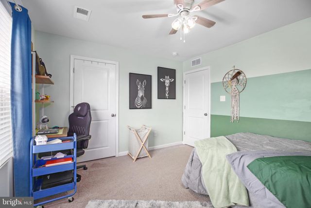 16041 GRANT CT, Bowling Green, VA 22427