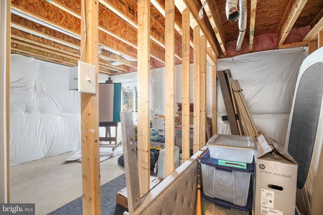 16041 GRANT CT, Bowling Green, VA 22427