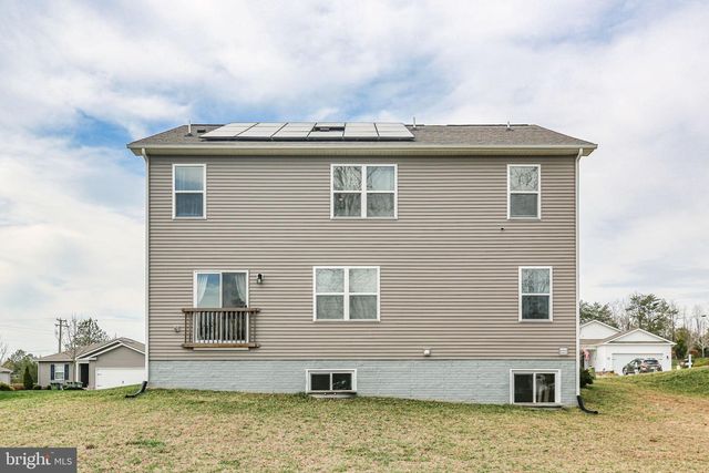 16041 GRANT CT, Bowling Green, VA 22427