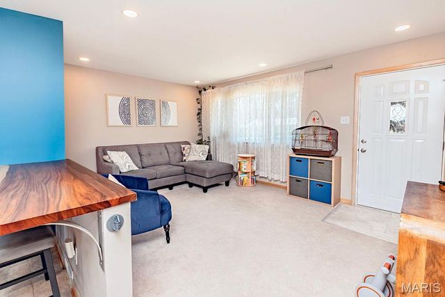 4231 Tupelo Drive, Unincorporated, MO 63125