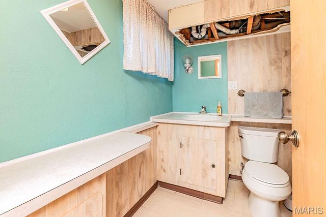 4231 Tupelo Drive, Unincorporated, MO 63125