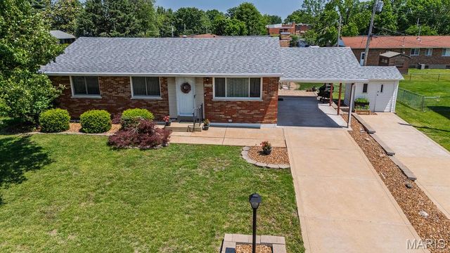 4231 Tupelo Drive, Unincorporated, MO 63125