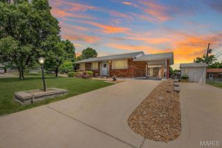 4231 Tupelo Drive, Unincorporated, MO 63125