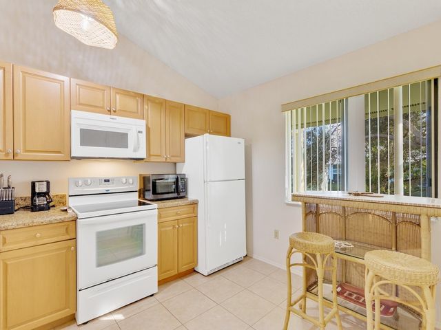 5735 Marina Drive 3, Sebastian, FL 32958