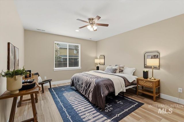 6296 S Ironwood Ave, Boise, ID 83709
