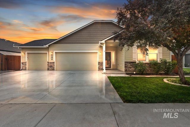 6296 S Ironwood Ave, Boise, ID 83709