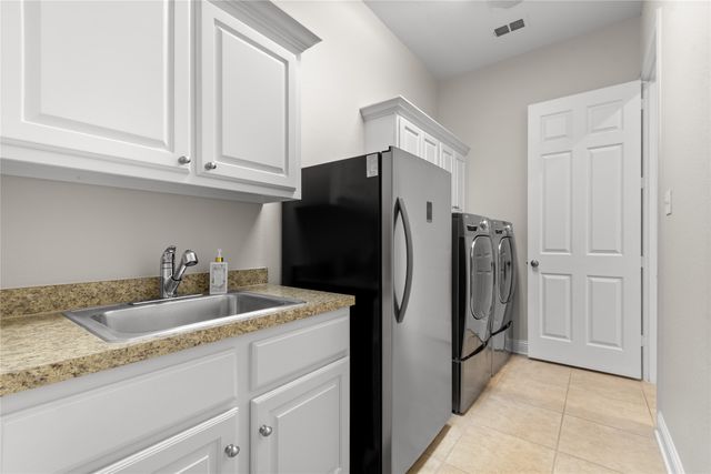 723 Nighthawk Drive, Murphy, TX 75094