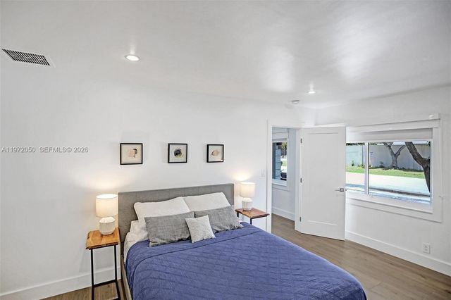 3320 NE 13th Ave 3320, Oakland Park, FL 33334