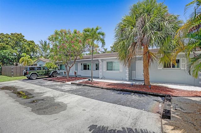 3320 NE 13th Ave 3320, Oakland Park, FL 33334