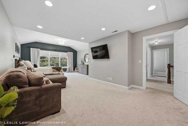 1229 Atlas Lane, Naperville, IL 60540