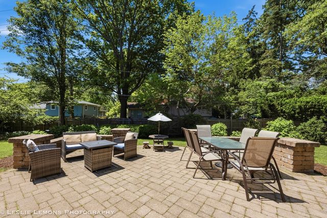 1229 Atlas Lane, Naperville, IL 60540