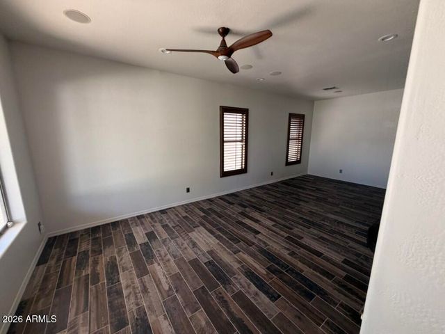 3806 E TAURUS Place, Chandler, AZ 85249