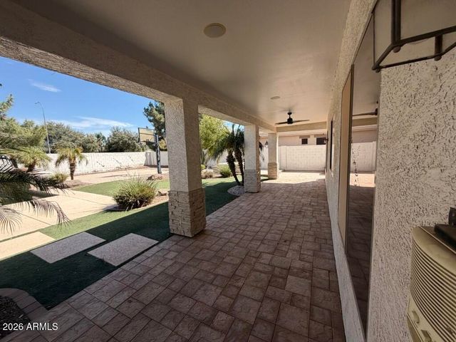 3806 E TAURUS Place, Chandler, AZ 85249