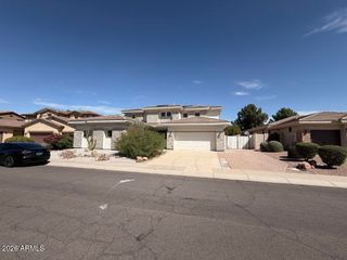 3806 E TAURUS Place, Chandler, AZ 85249