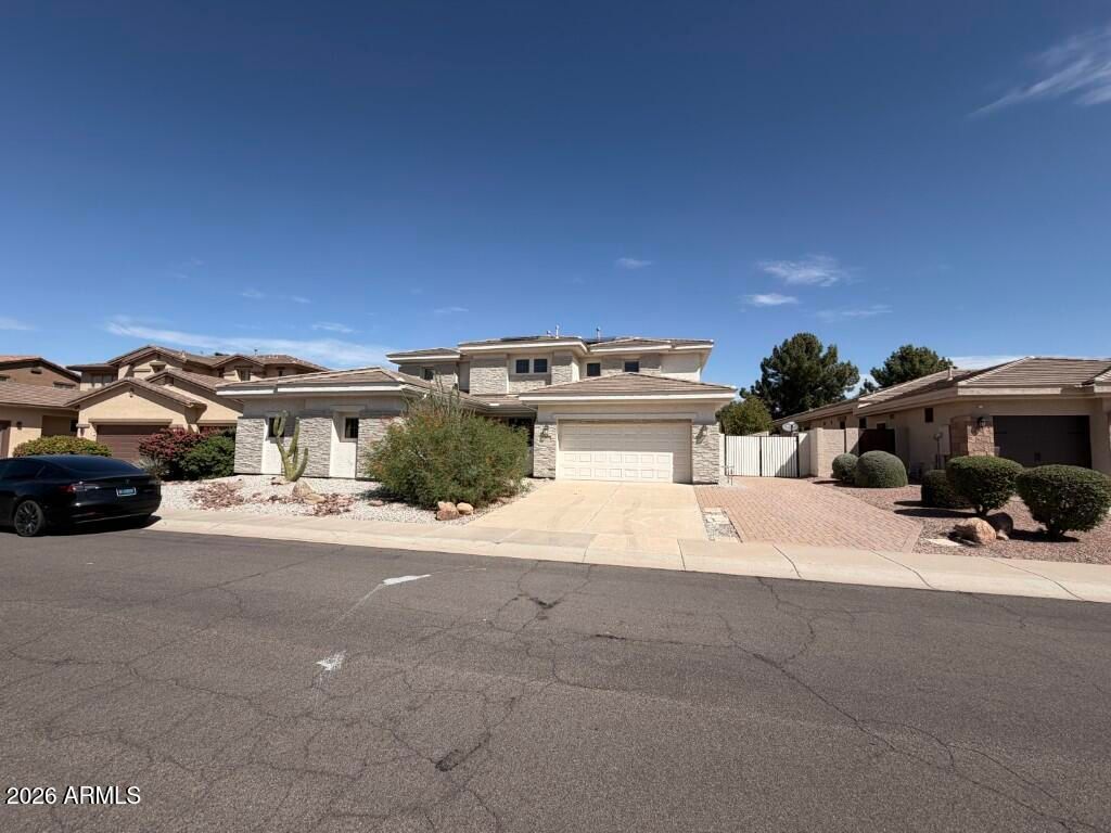 3806 E TAURUS Place, Chandler, AZ 85249