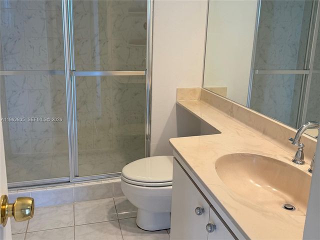 4000 Towerside Ter 1401, Miami, FL 33138