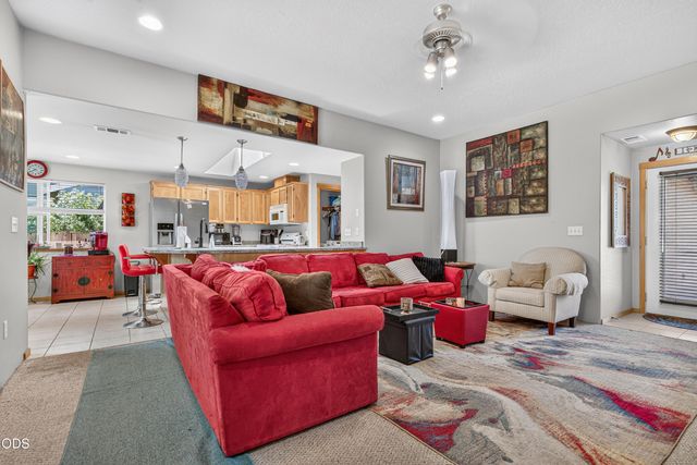 1717 Alexis Way, Medford, OR 97501