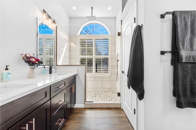 11831 SW HIGHWAY 484, Dunnellon, FL 34432