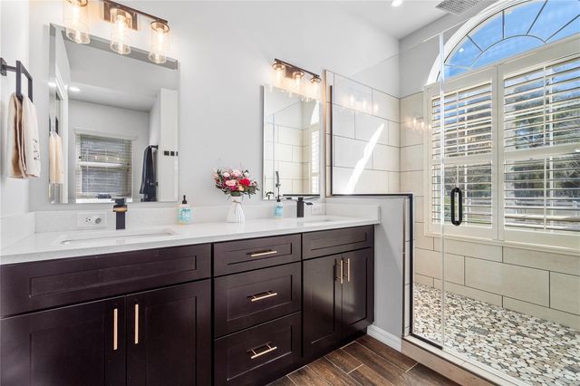 11831 SW HIGHWAY 484, Dunnellon, FL 34432