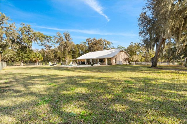 11831 SW HIGHWAY 484, Dunnellon, FL 34432