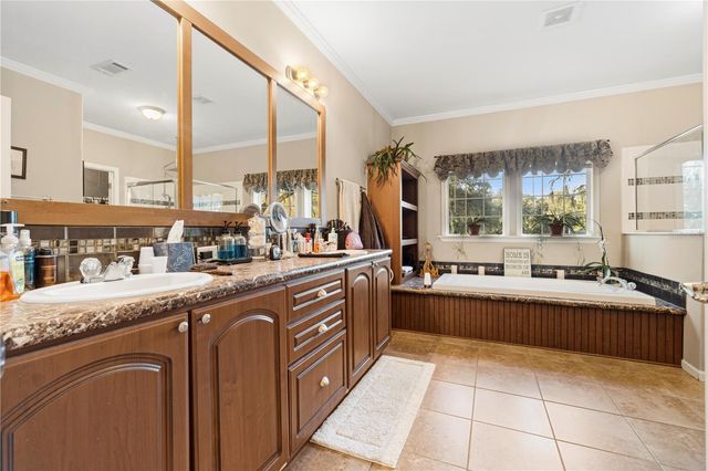 11831 SW HIGHWAY 484, Dunnellon, FL 34432