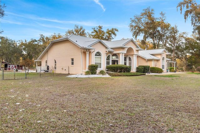 11831 SW HIGHWAY 484, Dunnellon, FL 34432