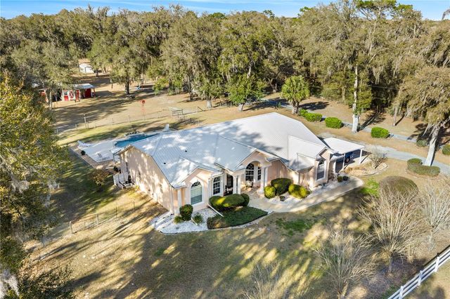 11831 SW HIGHWAY 484, Dunnellon, FL 34432