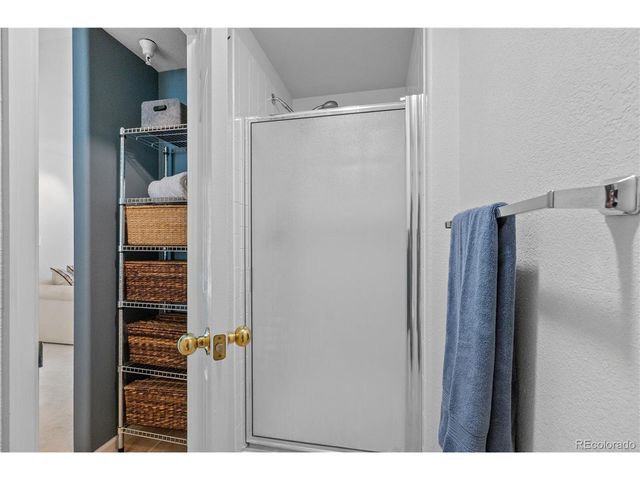 180 Cook St 203, Denver, CO 80206