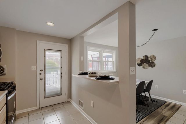 938 CIRCLE DR, Halethorpe, MD 21227
