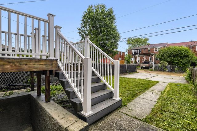 938 CIRCLE DR, Halethorpe, MD 21227