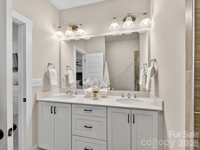 2024 Terwilliger Terrace, Charlotte, NC 28203