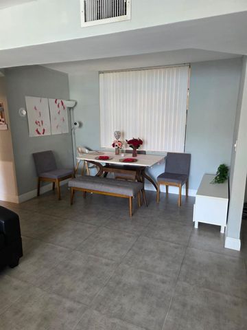 3500 BLUE LAKE Drives 304, Pompano Beach, FL 33064