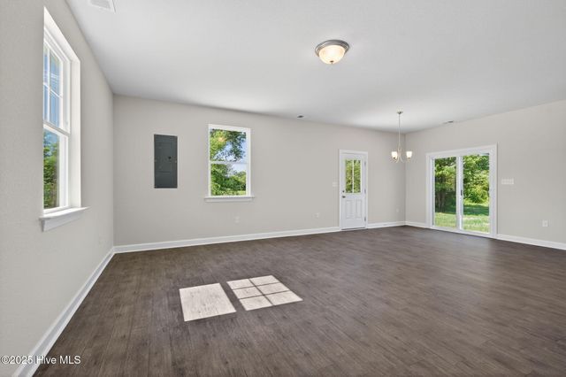 118 Longhorn Drive, Moyock, NC 27958