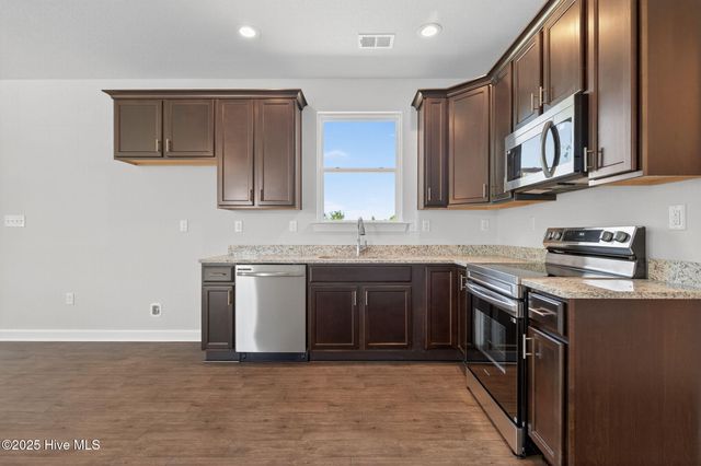 118 Longhorn Drive, Moyock, NC 27958