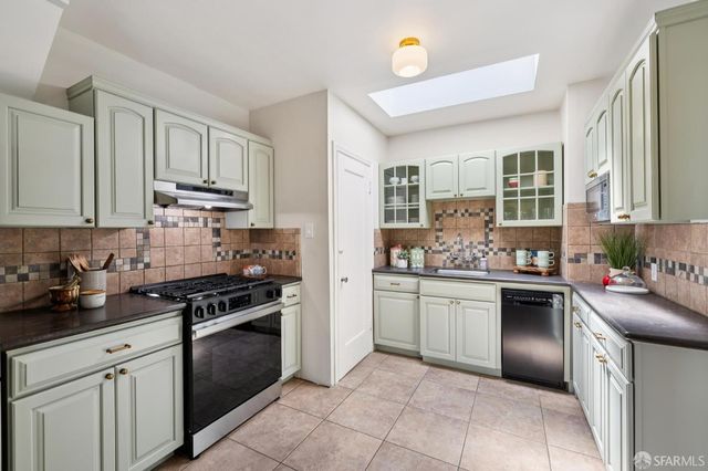 16 Madison Street, San Francisco, CA 94134