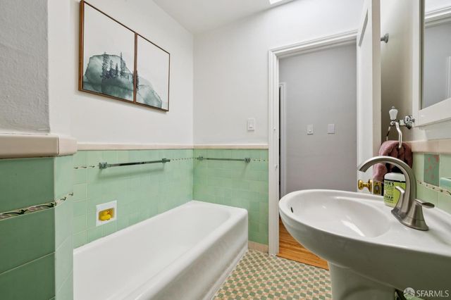 16 Madison Street, San Francisco, CA 94134