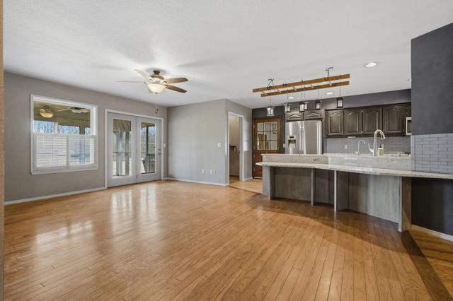 29670 S 630 Road, Grove, OK 74344