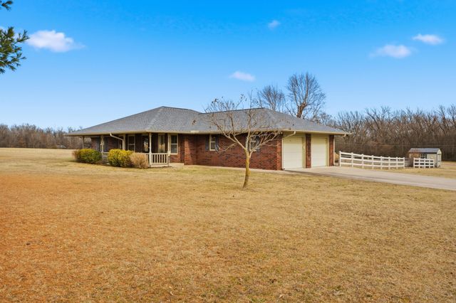 29670 S 630 Road, Grove, OK 74344