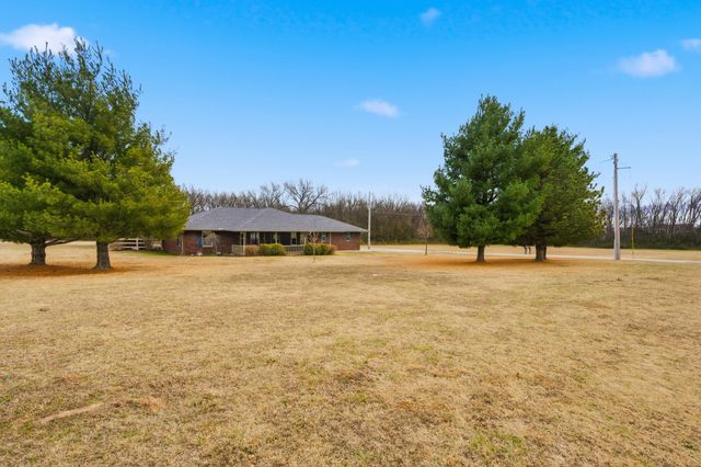 29670 S 630 Road, Grove, OK 74344